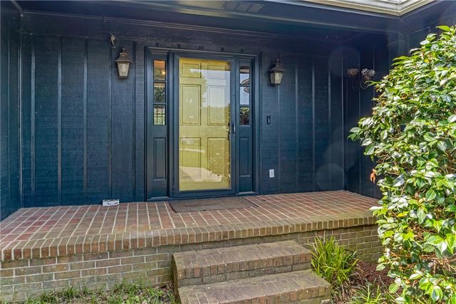 234 Country Glen, Piedmont, SC 29673