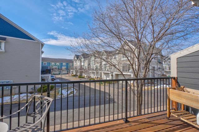 15647 Eaglewood Lane 1502, Apple Valley, MN 55124