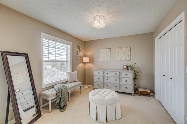 15647 Eaglewood Lane 1502, Apple Valley, MN 55124