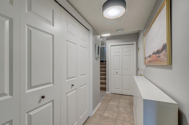 15647 Eaglewood Lane 1502, Apple Valley, MN 55124