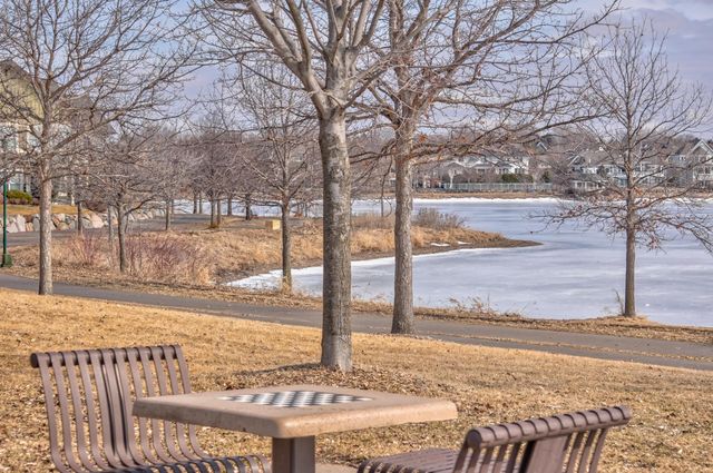 15647 Eaglewood Lane 1502, Apple Valley, MN 55124