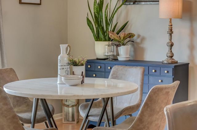 15647 Eaglewood Lane 1502, Apple Valley, MN 55124