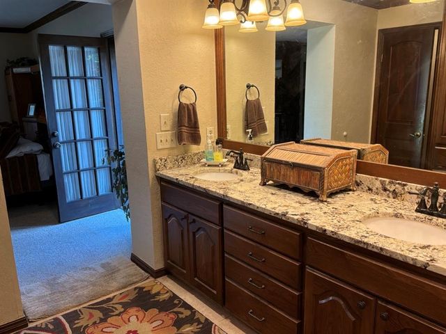 1414 E Wilshire Boulevard, Oklahoma City, OK 73111