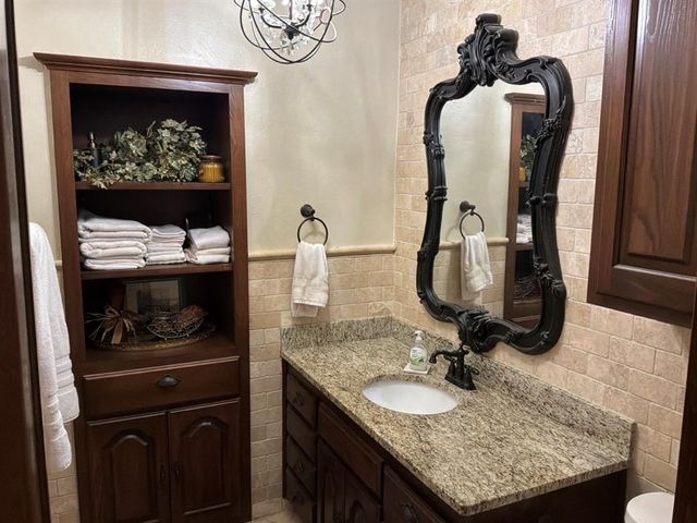 1414 E Wilshire Boulevard, Oklahoma City, OK 73111