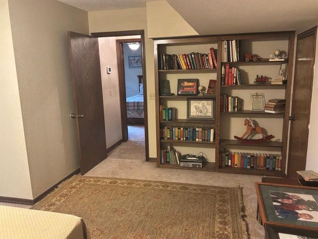 1414 E Wilshire Boulevard, Oklahoma City, OK 73111