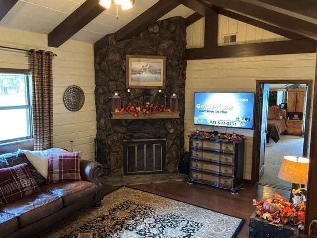 1414 E Wilshire Boulevard, Oklahoma City, OK 73111
