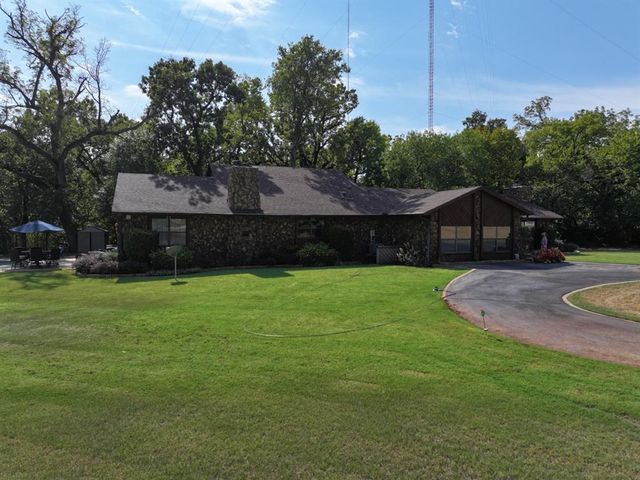 1414 E Wilshire Boulevard, Oklahoma City, OK 73111