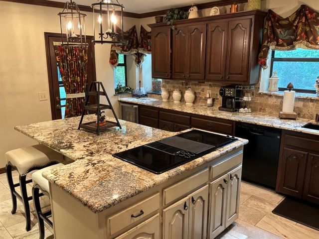 1414 E Wilshire Boulevard, Oklahoma City, OK 73111