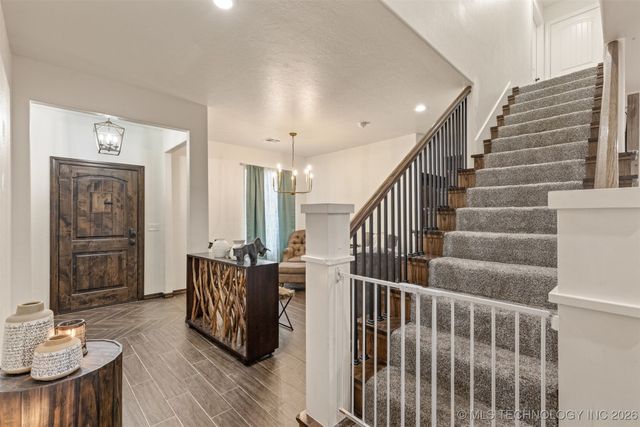 1113 Elizabeth Drive, Checotah, OK 74426