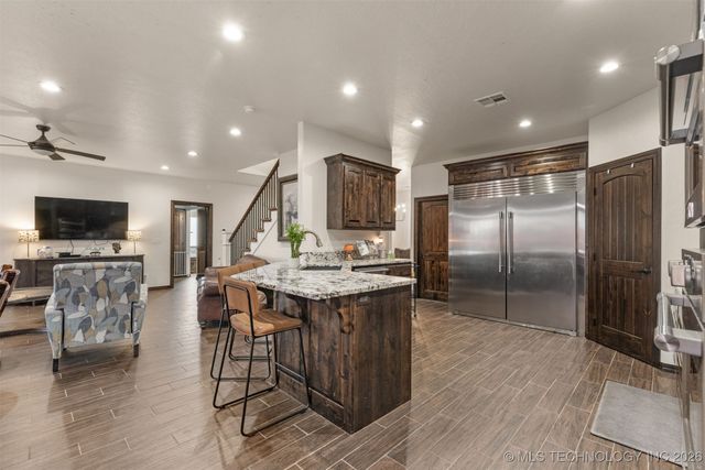 1113 Elizabeth Drive, Checotah, OK 74426