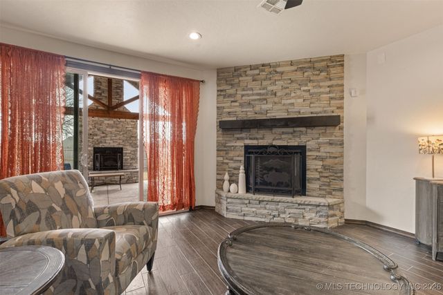 1113 Elizabeth Drive, Checotah, OK 74426