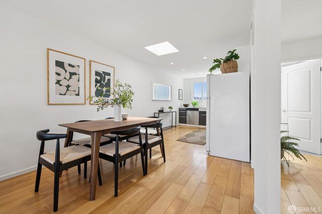 1571 Van Dyke Avenue, San Francisco, CA 94124