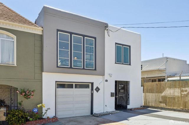 1571 Van Dyke Avenue, San Francisco, CA 94124