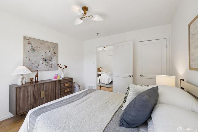 1571 Van Dyke Avenue, San Francisco, CA 94124