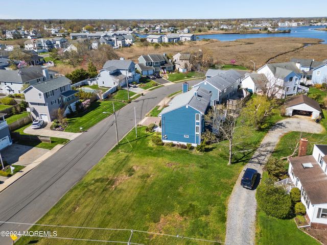3 Drew Court, Monmouth Beach, NJ 07750
