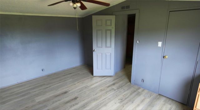 1087 Cr 141, Rock Island, TX 77470