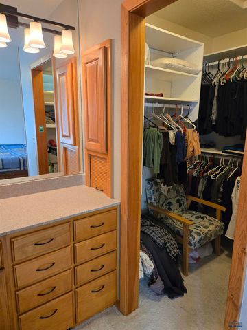 516 FOX RUN CT, Rapid City, SD 57701