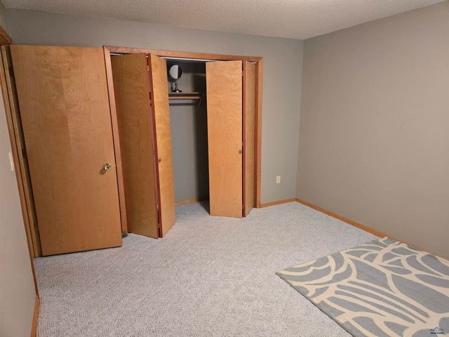 516 FOX RUN CT, Rapid City, SD 57701