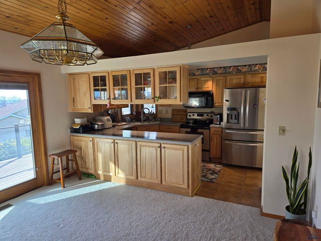 516 FOX RUN CT, Rapid City, SD 57701