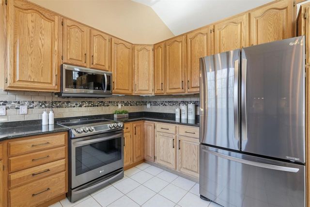 1237 Mockingbird Lane, Sun Prairie, WI 53590