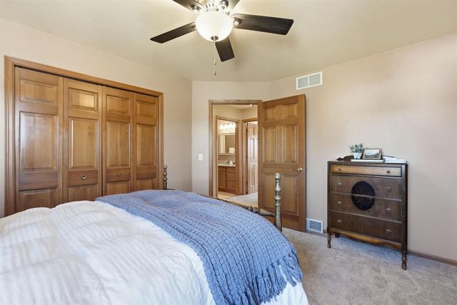 1237 Mockingbird Lane, Sun Prairie, WI 53590