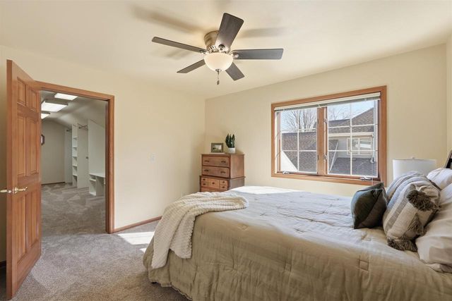 1237 Mockingbird Lane, Sun Prairie, WI 53590