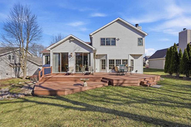 1237 Mockingbird Lane, Sun Prairie, WI 53590