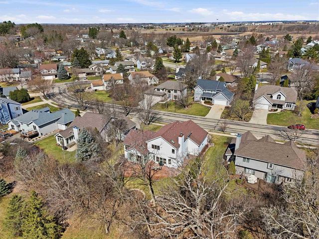 1237 Mockingbird Lane, Sun Prairie, WI 53590