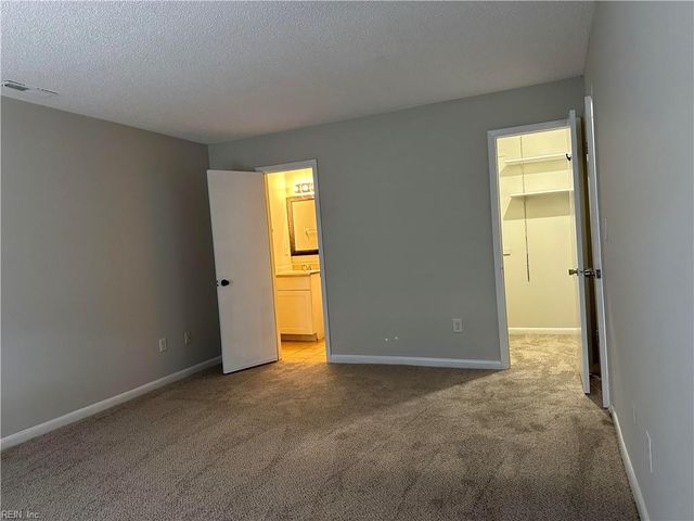 2142 Pier Pointe PL, Virginia Beach, VA 23455