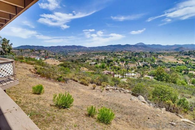 13676 Bear Mountain Way, Jamul, CA 91935