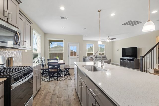 1148 Croxley Way, Fort Worth, TX 76247