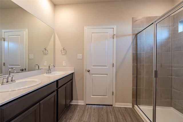 107 Cona WAY, Hutto, TX 78634