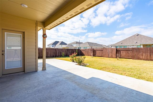 107 Cona WAY, Hutto, TX 78634