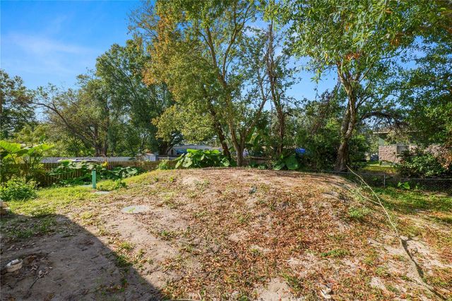 842 N NOKOMIS AVENUE, Lakeland, FL 33815