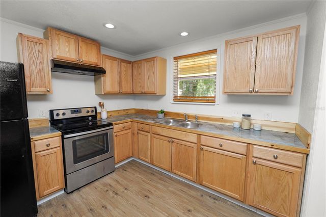 842 N NOKOMIS AVENUE, Lakeland, FL 33815