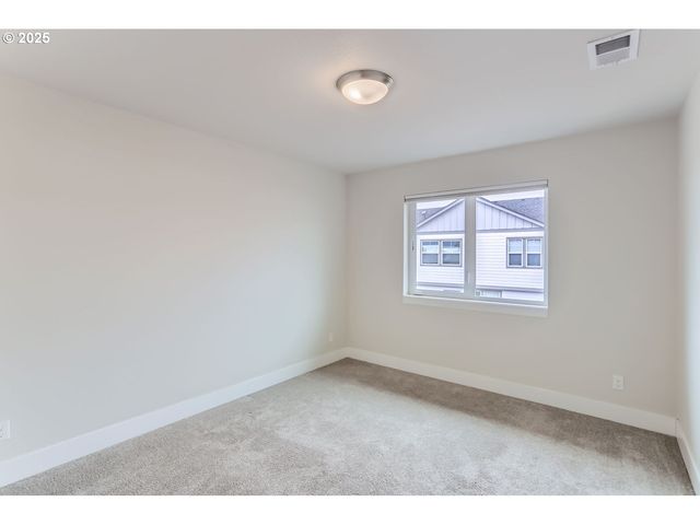 4277 Se REED Dr, Hillsboro, OR 97123