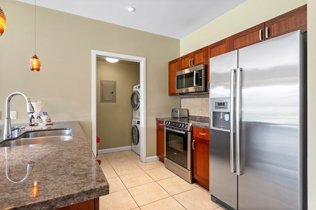 130 Kai Malina Pkwy NR104, Lahaina, HI 96761