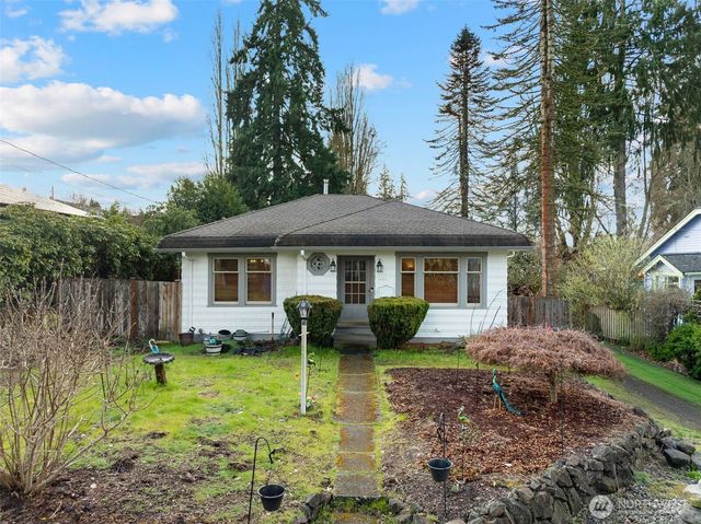 1407 Thurston Avenue NE, Olympia, WA 98506