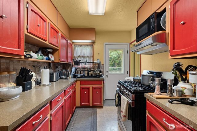 1407 Thurston Avenue NE, Olympia, WA 98506