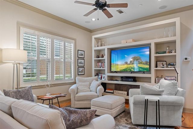 214 Russell M Perry Avenue, Oklahoma City, OK 73104