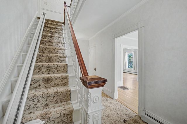 326 Walnut Street, Manchester, NH 03104