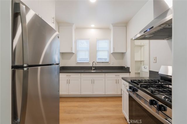 1123 French Street, Santa Ana, CA 92701