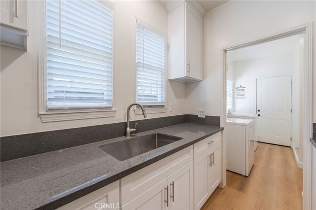 1123 French Street, Santa Ana, CA 92701