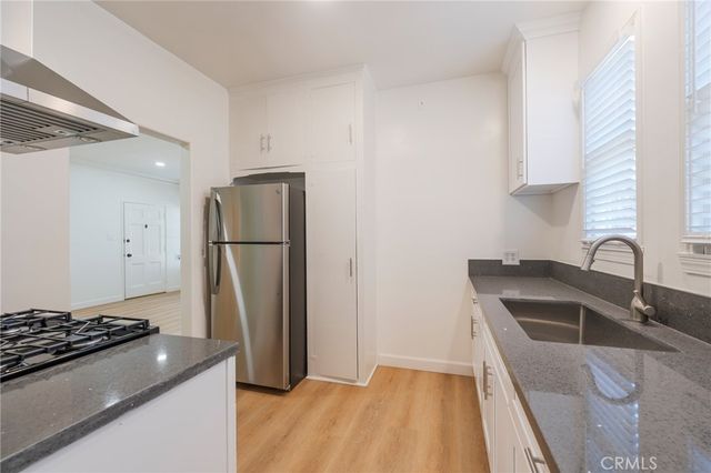 1123 French Street, Santa Ana, CA 92701