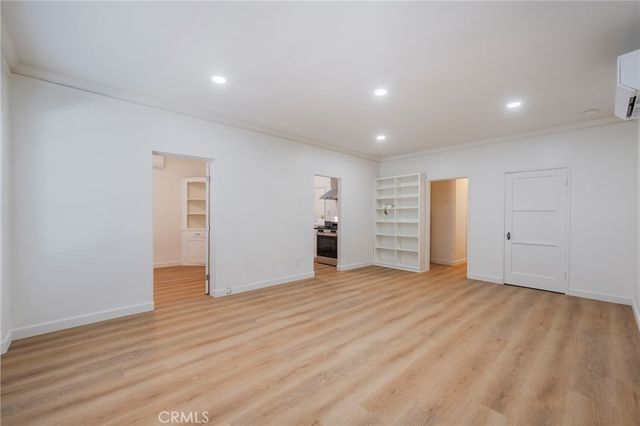 1123 French Street, Santa Ana, CA 92701