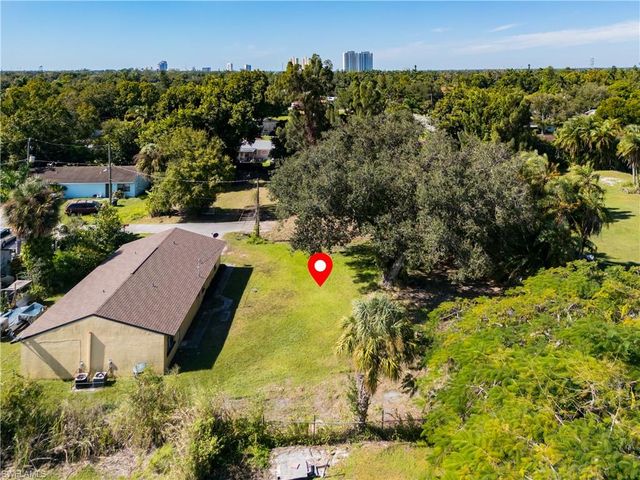 212 Charlotte AVE, Fort Myers, FL 33916