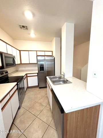 1961 N HARTFORD Street 1144, Chandler, AZ 85225