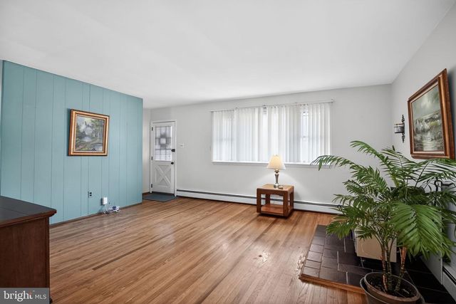 2775 WOODROW AVE, Glenside, PA 19038
