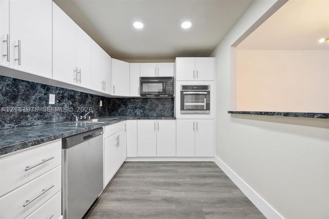 19380 Collins Ave 1023, Sunny Isles Beach, FL 33160