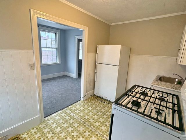 5 Prospect St 2, Newburyport, MA 01950
